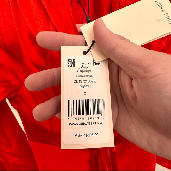 Cinq a sept JULIANNE GOWN NWT SIZE 2 - Picture 5 of 8
